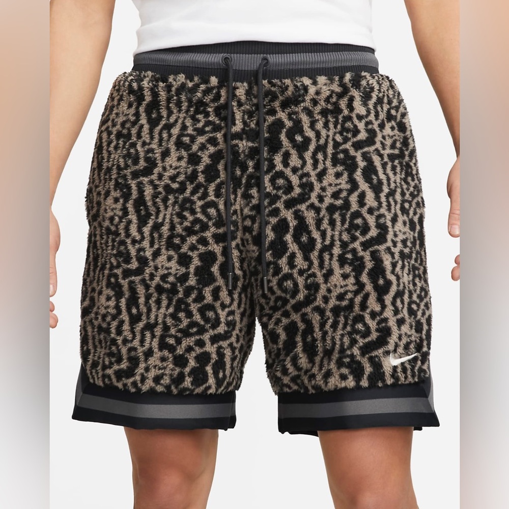 Nike Lakers Mens Basketball Shorts James 6 size M DQ6177-087 size M